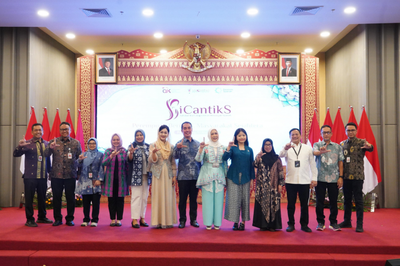 OJK Gandeng PNM Tingkatkan Literasi Keuangan Syariah untuk Ibu-Ibu Pengusaha Mikro Melalui Program SICANTIKS