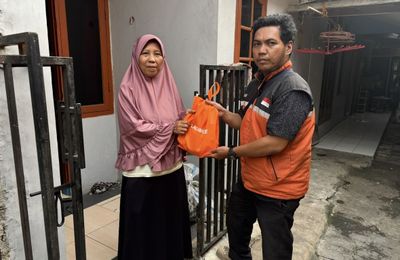 Raut Wajah Bahagia Kurir Online Kebagian Daging Kurban Maknai Perayaan Idul Adha