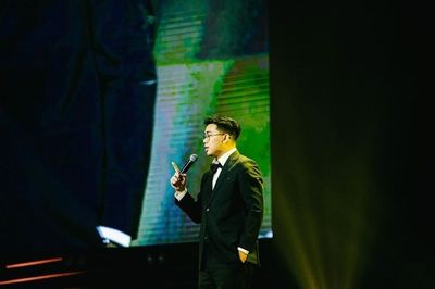 Kilas Balik 10 Tahun Perjalanan Hidup Timothy Ronald: Dari Bukan Siapa-siapa hingga Berevolusi Jadi Inspirasi Youth Generation