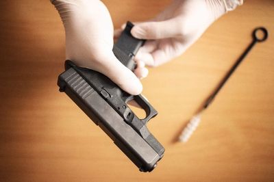 Kisah Bocah 5 Tahun Tembak Mati Adik Laki-lakinya Pakai Pistol, Polisi Temukan Narkoba Dalam Tubuhnya