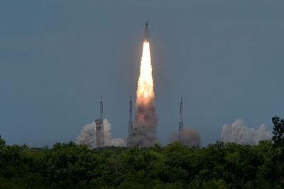 India akan Jadi Negara Pertama di Dunia yang Melakukan Pendaratan di Kutub Selatan Bulan Malam Ini
