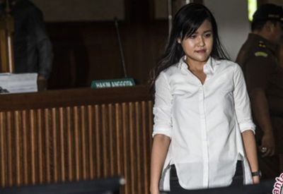 Kontradiksi Kubu Jessica: Sebut Mirna Tewas Bukan Karena Sianida, Tapi Curigai Barista yang Masukin Racun
