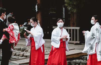 Menelusuri Eksistensi Miko di Peradaban Lampau hingga Modern Jepang yang Dipercaya jadi Perantara Dunia Manusia dengan Para Dewa