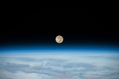 Siap-siap Saksikan Bulan Purnama Desember 2025, Supermoon Terakhir di 2025