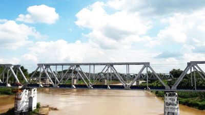 Bengawan Solo: Sungai Terpanjang Sekaligus Paling Angker di Pulau Jawa yang Penuh Kisah Mistis