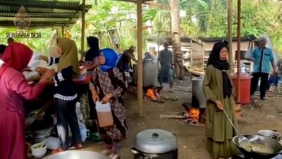 Tradisi Sinoman dalam Kehidupan Masyarakat Jawa untuk Menghidupkan Solidaritas