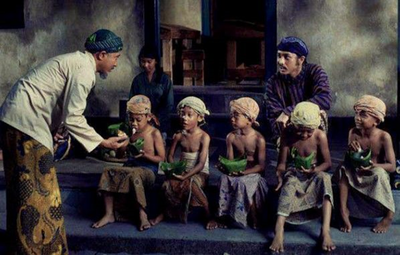 Makna yang Sangat Dalam Dibalik Penyebutan yang Berbeda angka 11, 21, 25, 50, dan 60 dalam Bahasa Jawa