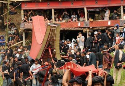 Memaknai Rambu Solo, Tradisi Pemakaman Khas Tana Toraja