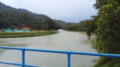 Mengenal Sungai Luk Ulo di Kebumen dan Keunikannya