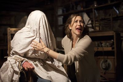 Kisah Nyata di Balik Film The Conjuring, Ungkap Teror Hantu Bathsheba yang Mencekam!