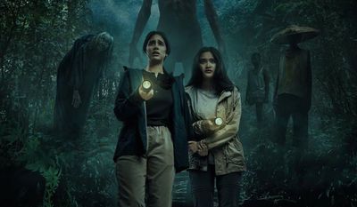 Kisah Tragis di Balik Film Petaka Gunung Gede Versi Podcast Maya Azka