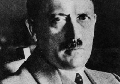 Teori Konspirasi Adolf Hitler, Pemimpin Nazi Jerman yang Masuk Islam dan Meninggal di Sumbawa