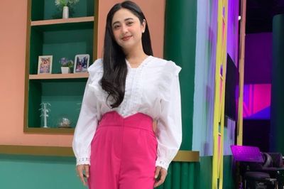 Dewi Perssik Ngedumel Ungkit Cekcok sama Pak RT soal Sapi Kurban, Berujung Dinyinyirin Netizen