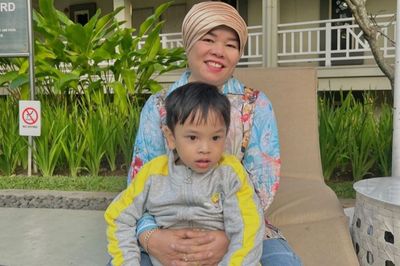 Gala Ultah ke-3, Oma Dewi Zuhriati: Mami Papi Pasti Bangga Lihat Kamu Udah Sekolah