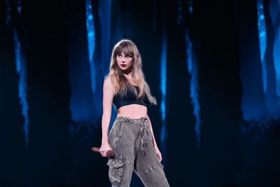 Mengenal Fenomena Turisme Konser Penggemar dengan Mengikuti Jejak Taylor Swift ke Eropa