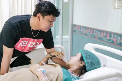 Lahir Prematur, Denny Caknan Minta Doa untuk Anak Pertamanya