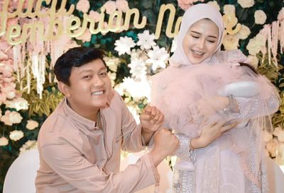 Denny Caknan dan Bella Bonita Bagikan Momen Sykuran Kelahiran Putri Pertama, Sabil Maratungga Cundamani