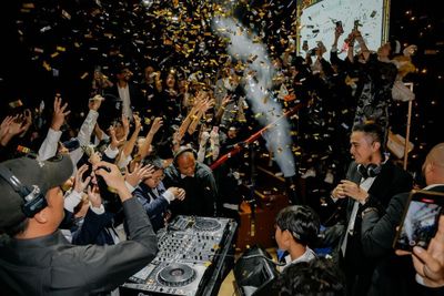 Momen DJ Winky Wiryawan Dalam Acara Ulang Tahun Anak SD, Netizen: Party Sejak SD