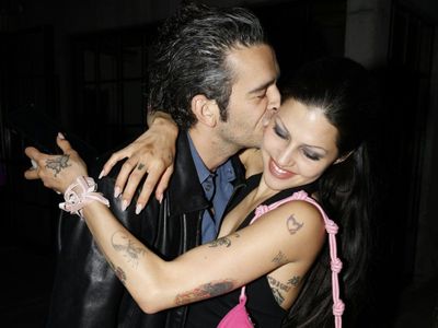 Matty Healy Umumkan Tunangan dengan Model Gabbriette Bechtel
