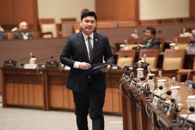Profil dan Biodata Rizki Natakusumah, Suami Beby Tsabina yang Resmi Menikah Hari Ini