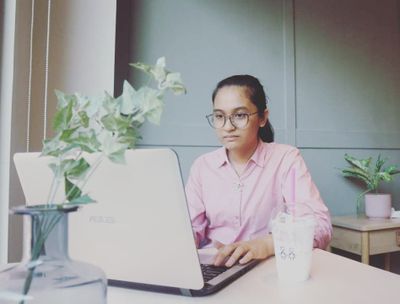 Profil dan Instagram Manuella Ivana Peserta Clash of Champions Mahasiswa ITB