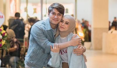Rizky Billar dan Lesti Kejora Umumkan Kehamilan Anak Kedua di Ulang Tahun Pernikahan ke-4