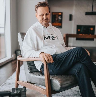 Asisten Pribadi Didakwa Atas Kematian Matthew Perry, Ini Tanggapan Pakar Hukum