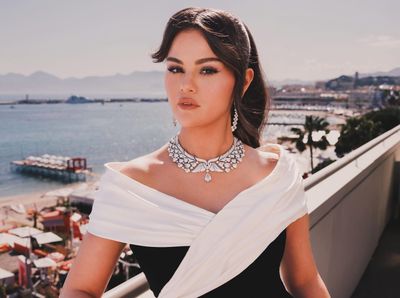 Perusahaan Selena Gomez Dikabarkan Terlilit Utang dan PHK Massal
