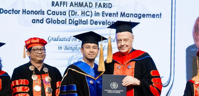Keren, Raffi Ahmad Terima Gelar Doktor Kehormatan dari UIPM Thailand