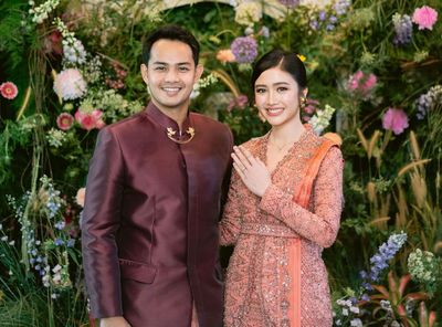 Selamat! Febby Rastanty Tunangan dengan Perwira Polisi Drajad Djumantara