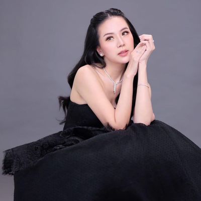 Profil Agnes Jennifer, TikToker Tajir yang Bongkar Perselingkuhan Suaminya Berkode Gayung Love Pink