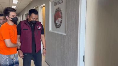 Alasan Jonathan Frizzy Belum Ditahan Polisi meski Resmi Jadi Tersangka Vape Obat Keras
