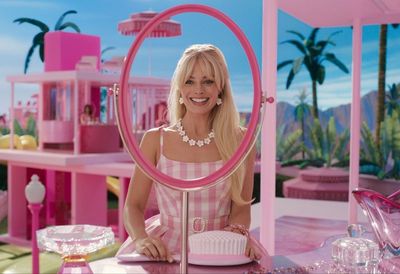 Margot Robbie Sejak Awal Sudah Prediksi Film Barbie Bakal Raup 1 Miliar Dolar
