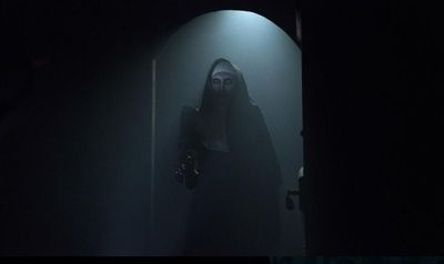 Asal Usul Valak: Biarawati Iblis Mitologi yang Muncul Lagi di The Nun 2 , Tayang di Bioskop Hari Ini!