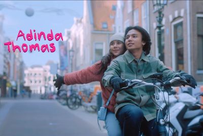 Bermain Dalam Film Bangsatnya Cinta Pertama , Adinda Thomas : Kisah Cinta Pertama adalah Perjalanan Panjang