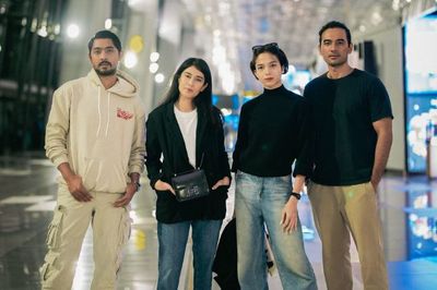 Gadis Kretek Debut di Busan International Film Festival 2023, Para Pemeran Berangkat ke Korea Selatan