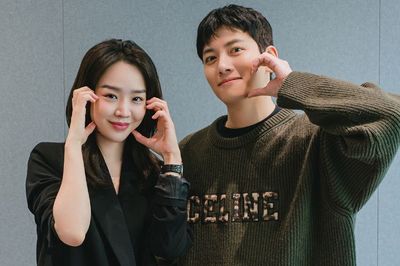 Sudah Mantan, Ji Chang Wook dan Shin Hye Sun Hidupkan Kembali Api Asmara dalam Drama Welcome to Samdalri