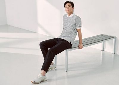 Park Seo Joon Resmi Bintangi Drakor Komedi Romantis Waiting for Gyeongdo  