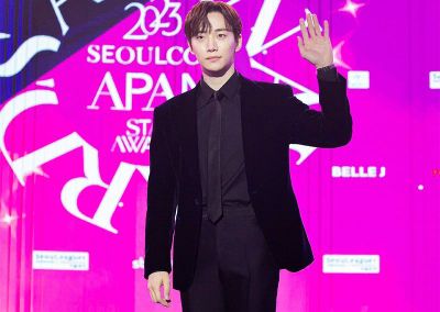 Lee Junho Memenangkan Hadiah Utama APAN STAR AWARDS 2023 Berkat King The Land