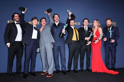 Daftar Lengkap Pemenang SAG Awards 2024, Oppenheimer dan The Bear Boyong Banyak Penghargaan