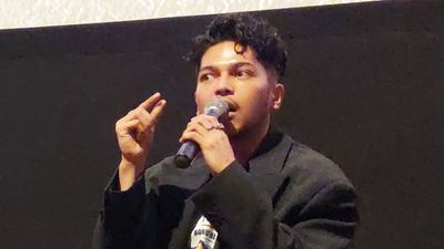 Syuting Film Harta Tahta Boru Ni Raja , Mark Natama Dapat Double Combo