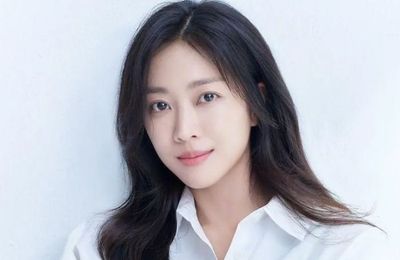 Jo Bo Ah Umumkan Pernikahan dengan Pacar Non Selebriti, Dua Drakor Baru Sang Aktris Dinanti Penggemar