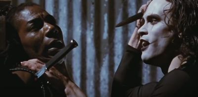 5 Film Hollywood Terkutuk: Ngeri-ngeri, Diwarnai Banyak Kematian!