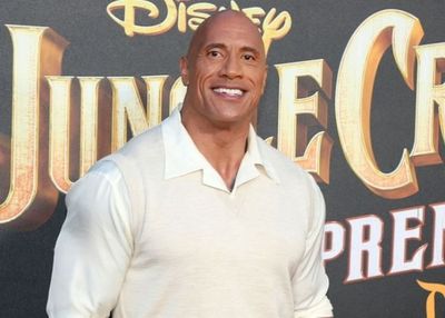 Aktor Red One Dwayne Johnson Dituding Tak Profesional Saat Syuting Hingga Rugikan Produksi