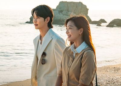 Drama Baru Kim Soo Hyun dan Jo Bo Ah Knock-Off Siap Tayang di Disney+
