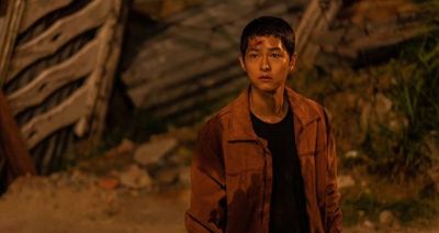 Sinopsis dan Jadwal Tayang Film Terbaru Song Joong-Ki Bogota: City of The Lost
