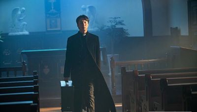 The Fiery Priest 2 Kalahkan When the Phone Rings dan Love Your Enemy: Jadi Drakor Terpopuler!