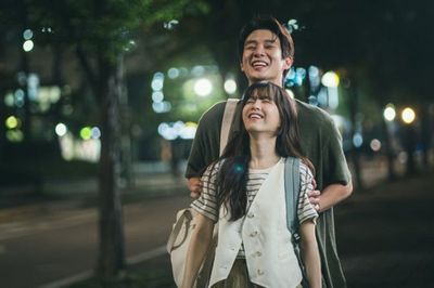 Review Melo Movie, Drakor Romantis Choi Woo Shik dan Park Bo Young di Netflix!