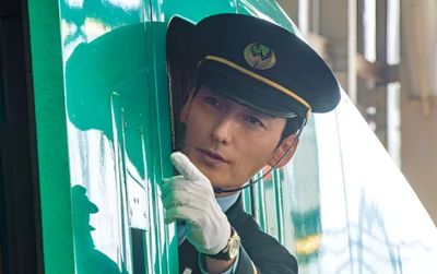 Review Bullet Train Explosion , Film Thriller Jepang Terbaru Netflix April 2025
