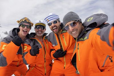 Steve Carell dan Para Tech Bro Miliarder Siap Menertawakan Kehancuran Dunia di Film Satir Mountainhead
